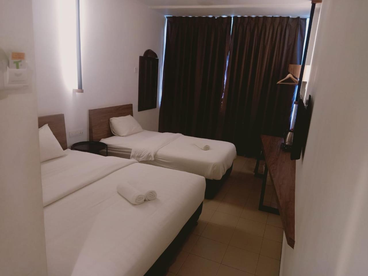 T Hotel Anggerik Alor Setar Buitenkant foto